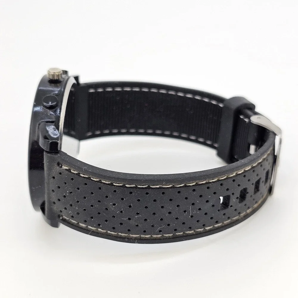 Men's Watch 44MM Black Dial Black‎ Plastic Bands New Battery